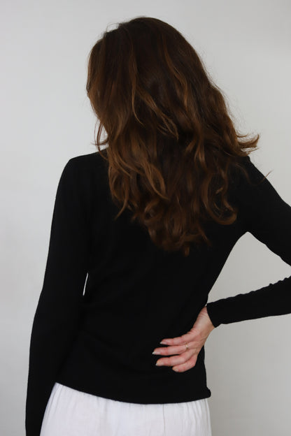 Fine-Knit Crew in Black