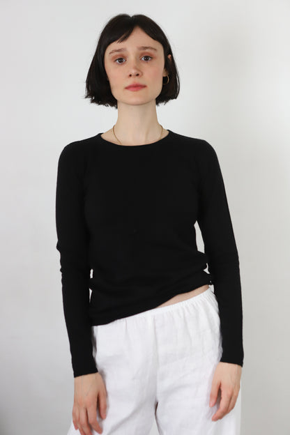 Fine-Knit Crew in Black
