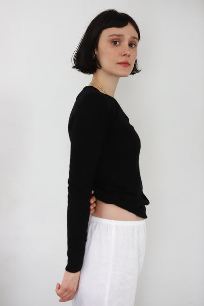 Fine-Knit Crew in Black